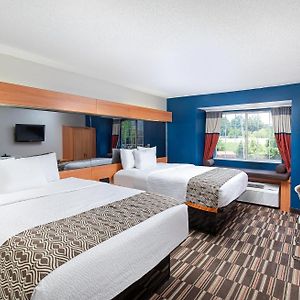 Queen Room Two Queen Beds Non-Smoking